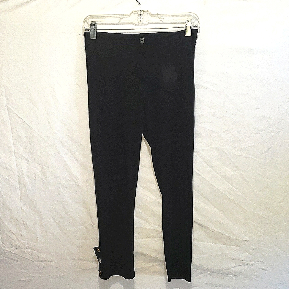 Haris Cotton Athens Women's Cut Hem with Button Accents Medium Black